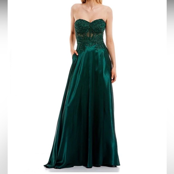 Dresses Dillards Emerald Green Prom Dress Poshmark